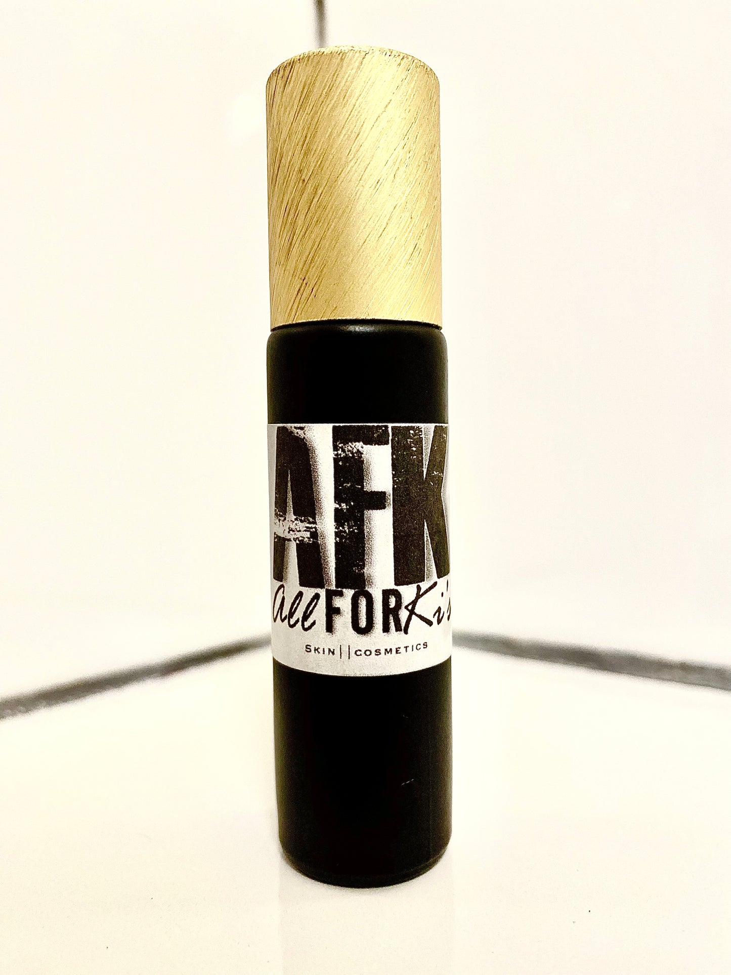 Glow Grail Dark Mark Corrector